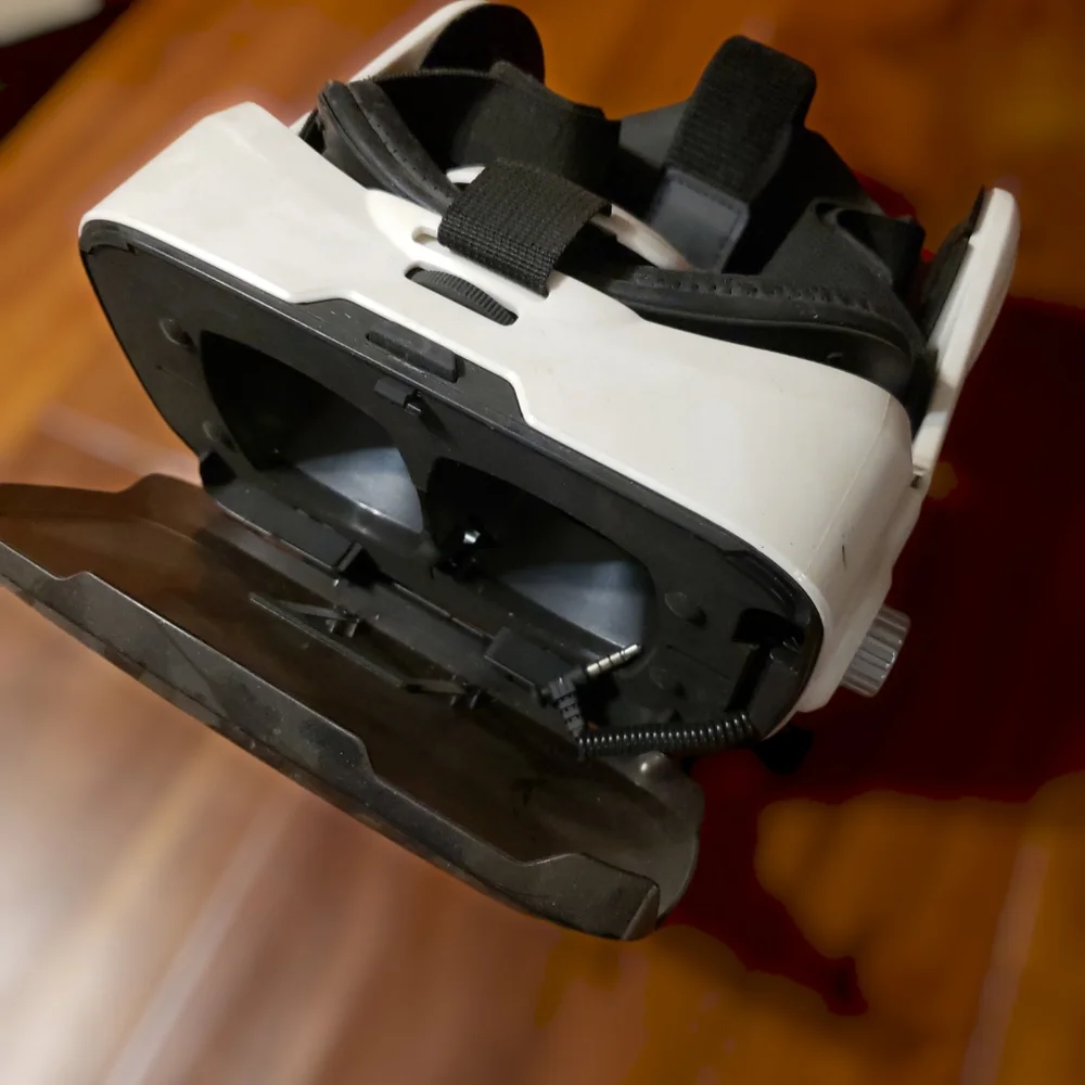 VR HEAD GEAR